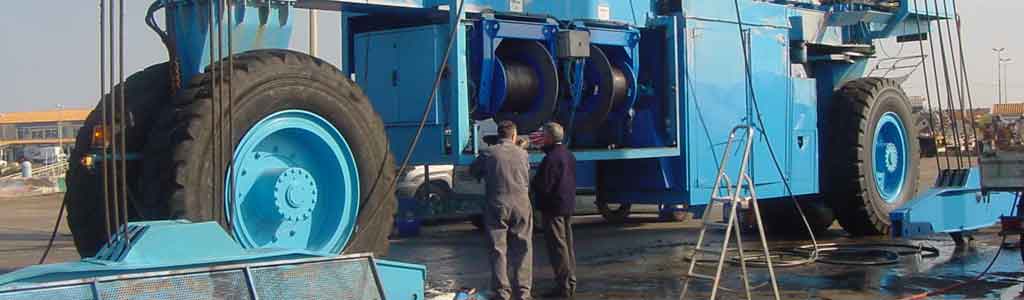 maintenance hydraulique grue portuaire
